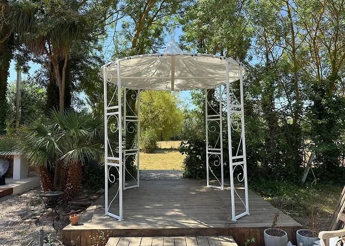 A 5 Min De La Villa *